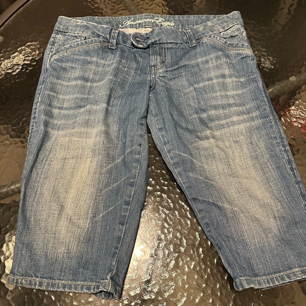 American Eagle Capris
